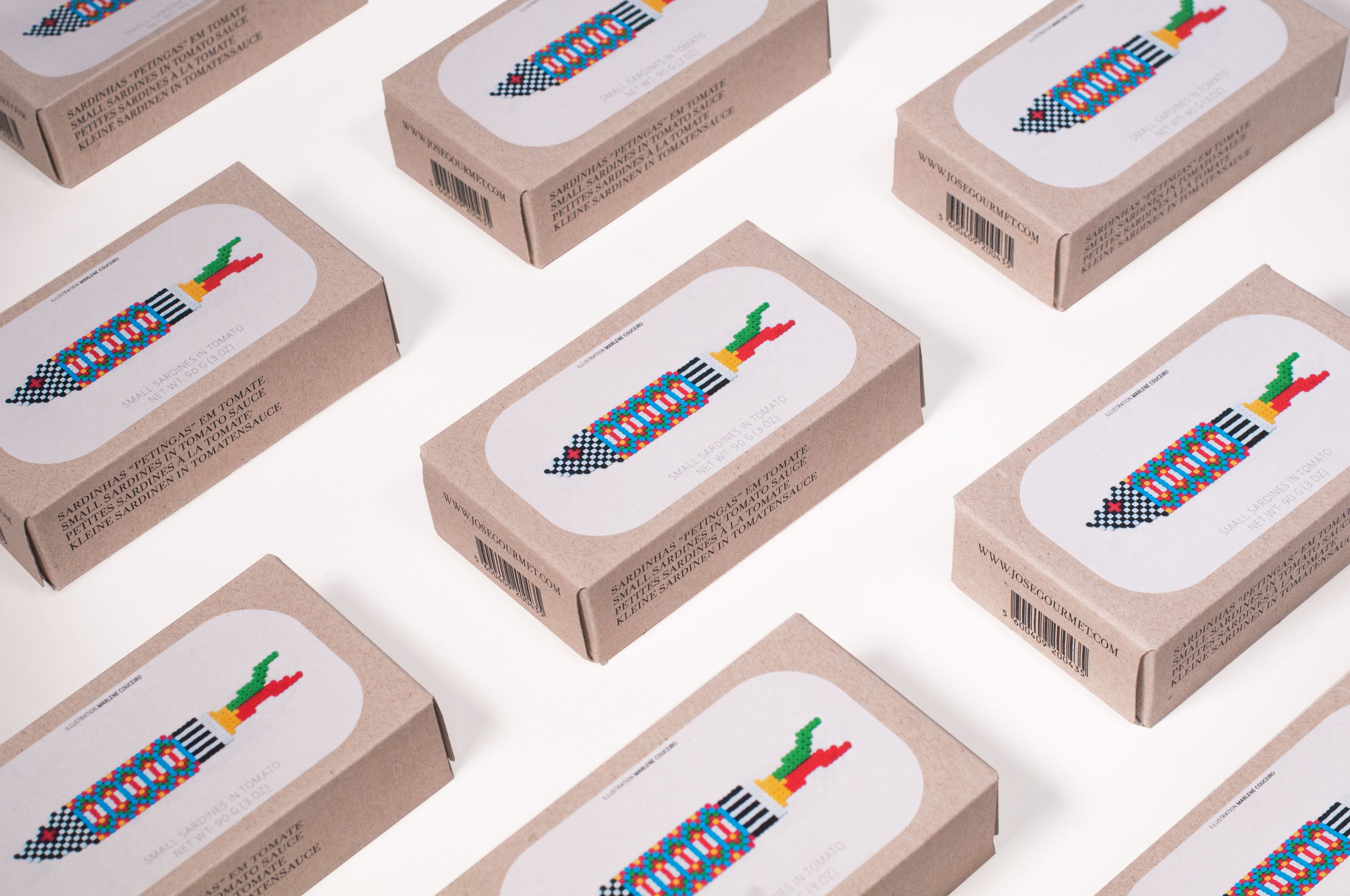 Mažosios sardinės pomidorų padaže