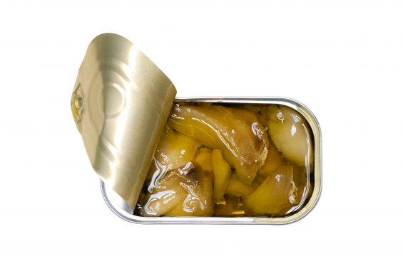 Cod with garlic in olive oil