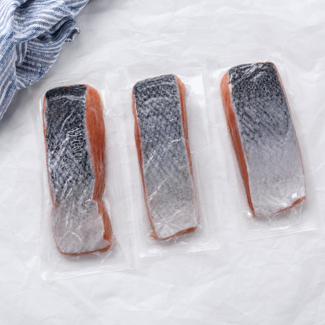 Atlantic salmon fillet with skin, 200g
