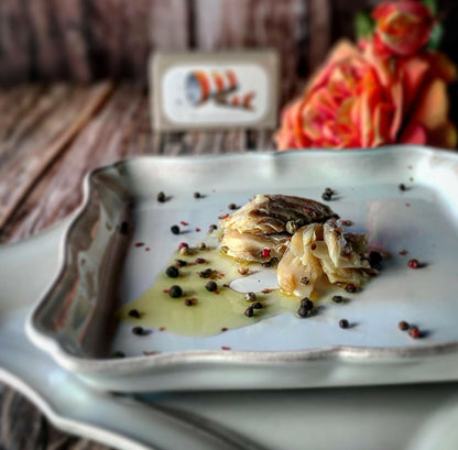 Cod with garlic in olive oil